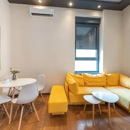 Lux In Center * ベオグラード