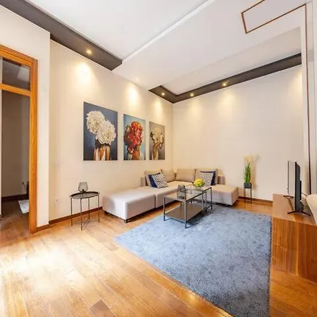 Lux In Center شقة بلغراد