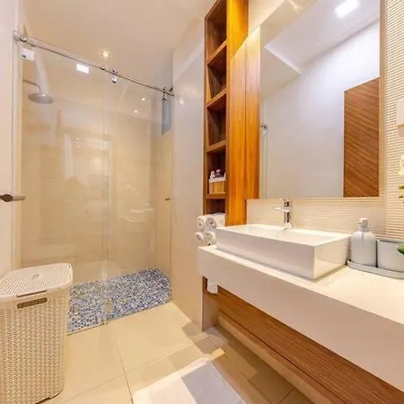 Lux In Center شقة *